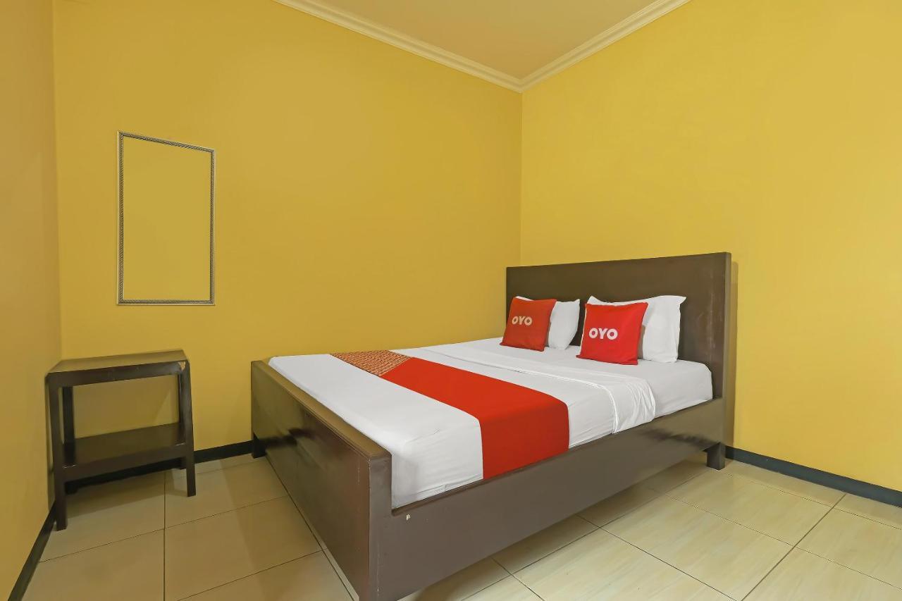 Oyo 92483 Hotel Kirana Салатига Екстериор снимка