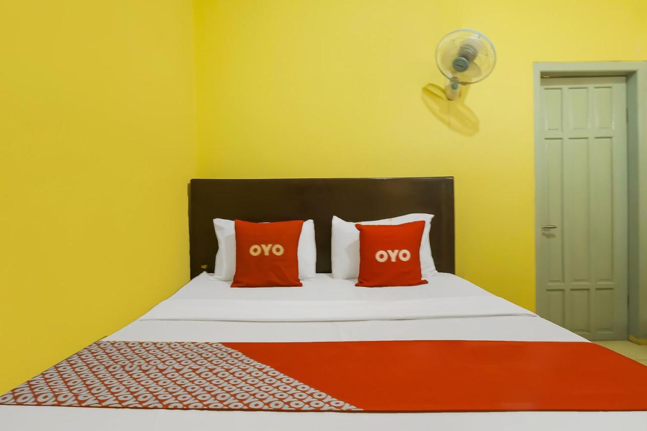 Oyo 92483 Hotel Kirana Салатига Екстериор снимка